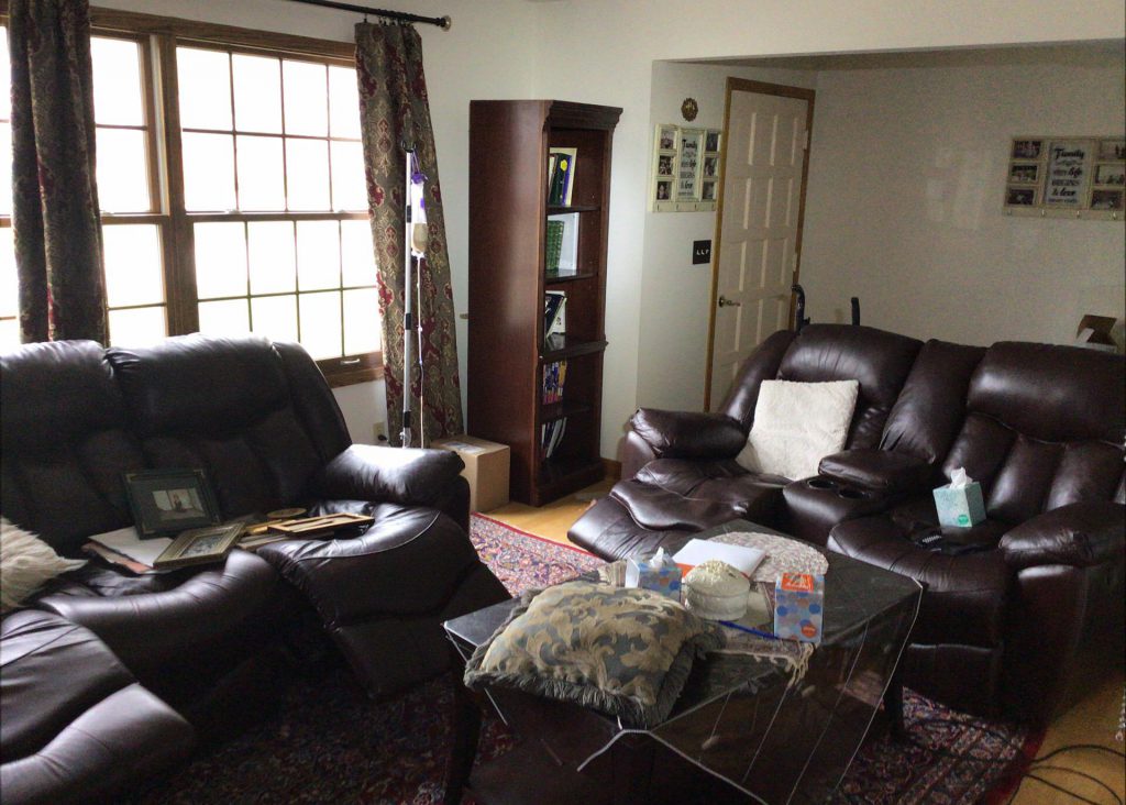 BEfore image of Greendale living room remodel and renovation